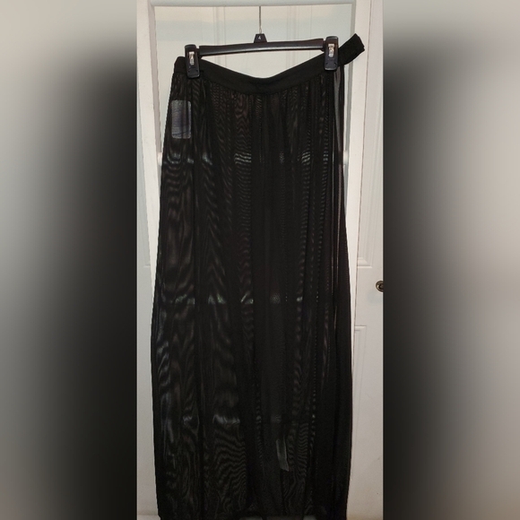 SWIM SKIRT COVER UP - Picture 1 of 6